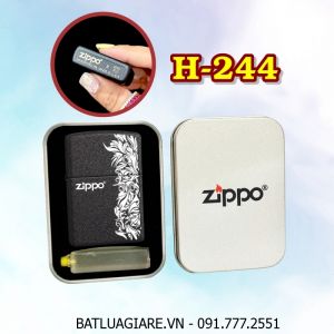 BẬT LỬA ZIPPO ĐEN NHÁM HÌNH HOA VĂN (HỘP THIẾC KÈM XĂNG) (CÓ MỘC ĐÁY) H-244