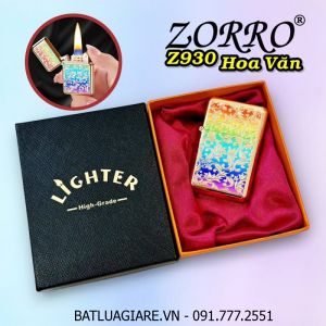 BẬT LỬA XĂNG ĐÁ ZORRO Z930 HÌNH HOA VĂN SƠN MÀU DẬP NỔI 2 MẶT (CÓ HỘP) - (XÀI XĂNG)
